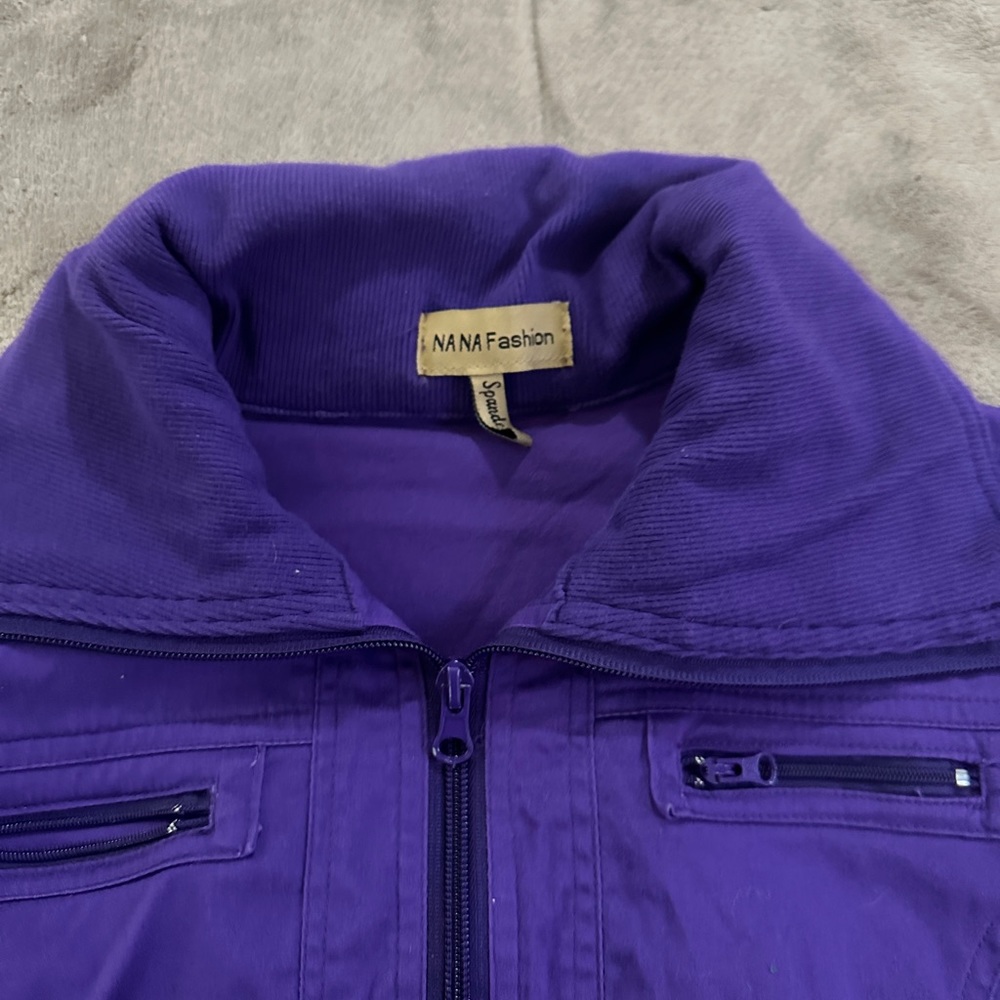 Zip Up Lightweight Jacket - Picture 2 of 4